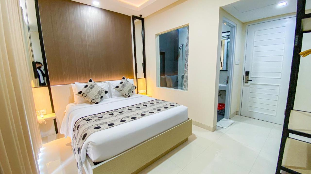 Ultimate Residence Bali Denpasar Exterior foto