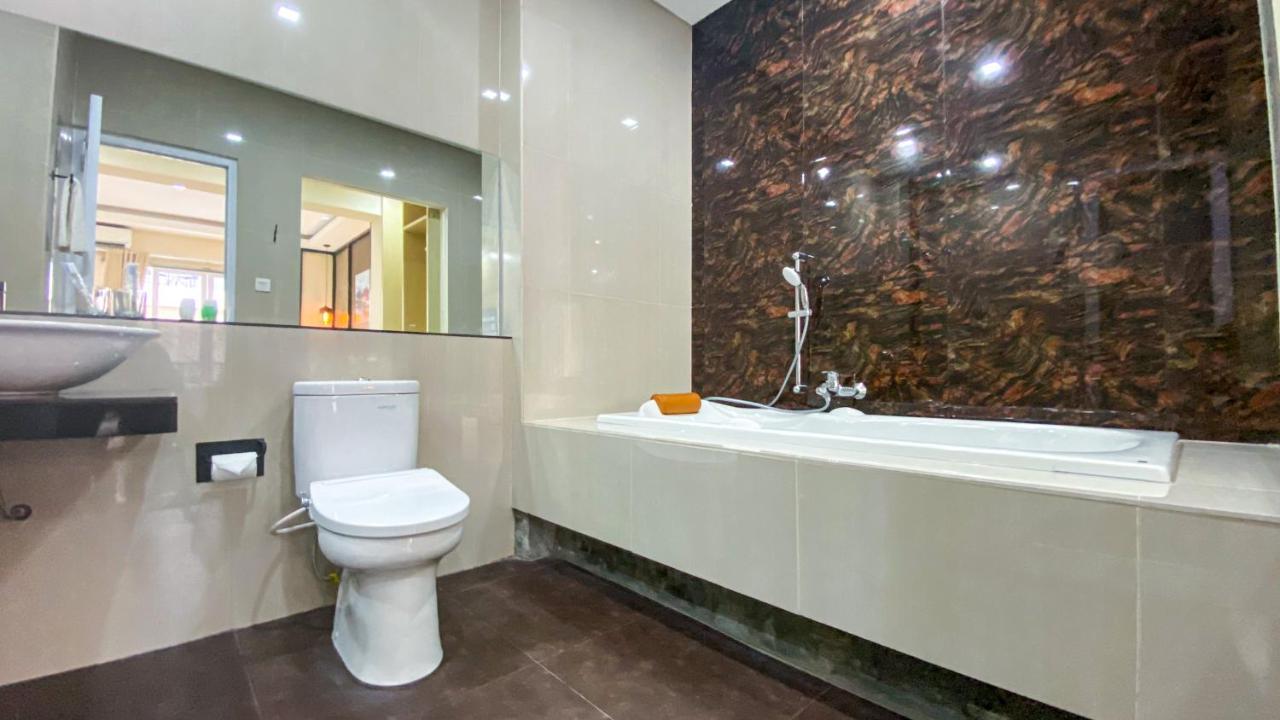 Ultimate Residence Bali Denpasar Exterior foto